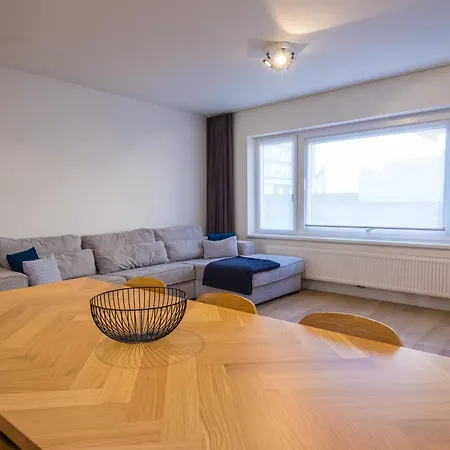 דירה Renovated 2-bedroom In אוסטנדה